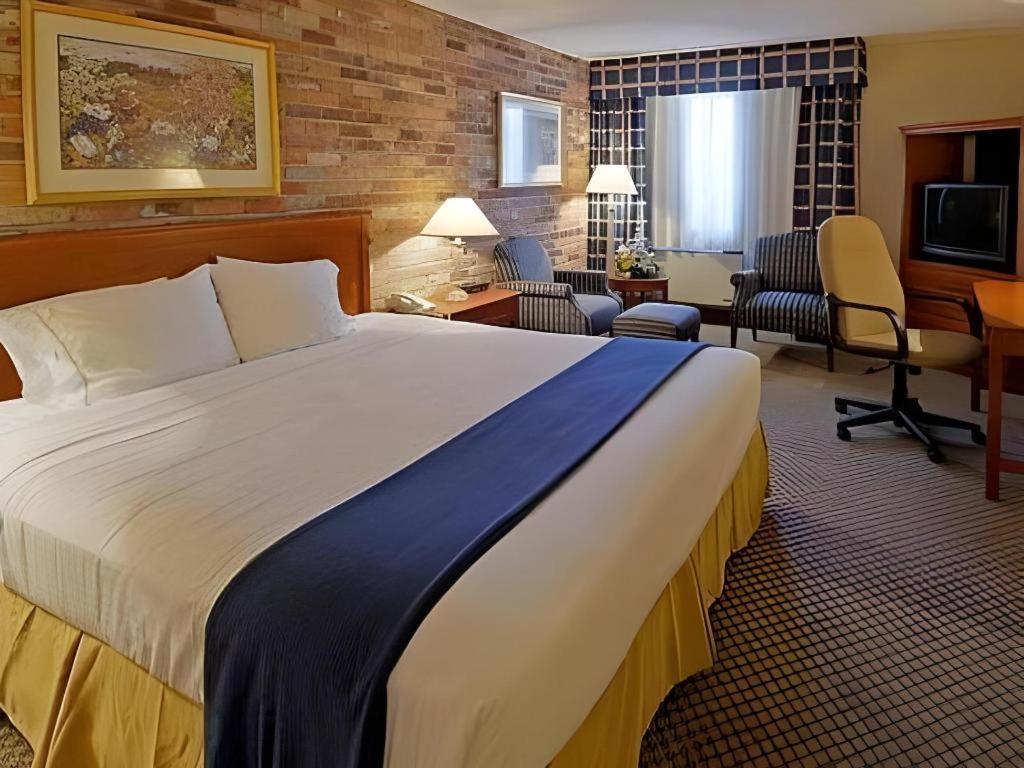 Holiday Inn Express Toronto East - Scarborough By Ihg Eksteriør bilde