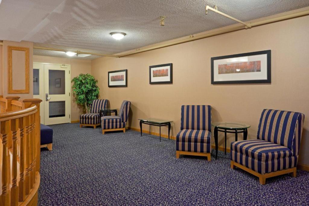 Holiday Inn Express Toronto East - Scarborough By Ihg Eksteriør bilde