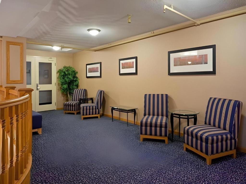 Holiday Inn Express Toronto East - Scarborough By Ihg Eksteriør bilde