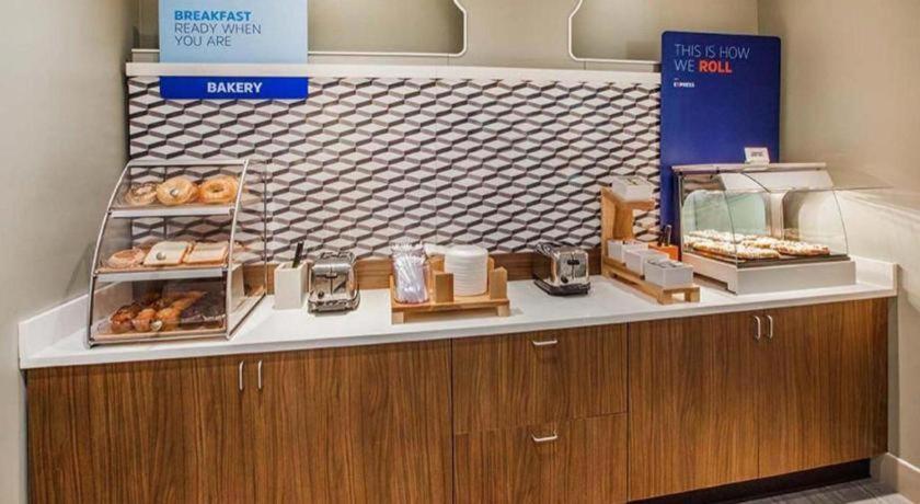 Holiday Inn Express Toronto East - Scarborough By Ihg Eksteriør bilde